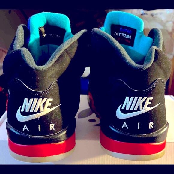 Air Jordan 5 Retro ‘ TOP 3 Red Fire Metallic Grape ‘ CZ1786 001 VNDS - Picture 8 of 11